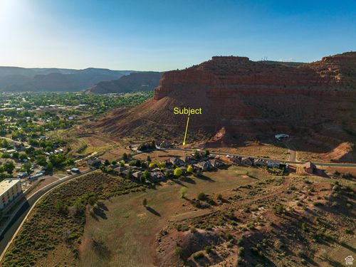 114-745 E Country Club Dr, Kanab, UT, 84741-3841 | Card Image