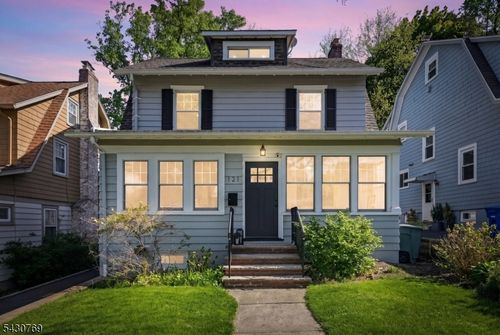 121 Kenneth Ter, South Orange, NJ, 07079-1816 | Card Image