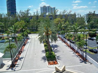 505 - 300 Three Islands Blvd, Condo with 2 bedrooms, 2 bathrooms and null parking in Hallandale Beach FL | Image 2