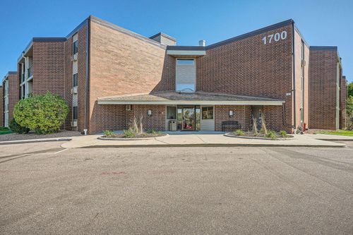apt-314b-1700 Four Oaks Rd, Eagan, MN, 55121-6805 | Card Image