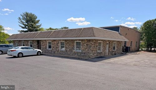 4140 Sand Spring Rd, Schnecksville, PA, 18078-2403 | Card Image