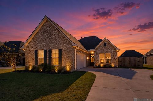 41179 Marsh Ln, Gonzales, LA, 70737-8649 | Card Image