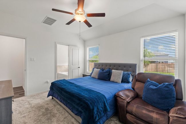 1225 Nokota Bnd, House other with 3 bedrooms, 2 bathrooms and 4 parking in Georgetown TX | Image 18