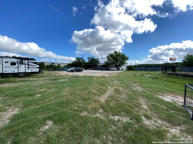 8491 Us Highway 281 N, Home with 0 bedrooms, 0 bathrooms and null parking in Spring Branch TX | Image 16
