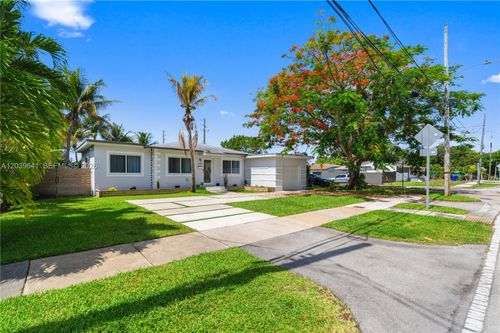5790 Sw 3rd St, Miami, FL, 33144-3406 | Card Image