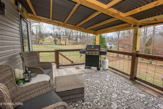 221 Kaysprings Cir, House other with 3 bedrooms, 2 bathrooms and null parking in Jacksboro TN | Image 21