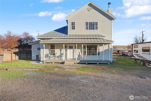 224 N D St, Washtucna, WA, 99371-9523 | Card Image