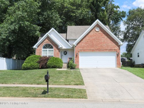 7203 Astin Ct, Louisville, KY, 40219-2560 | Card Image