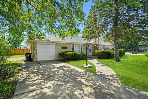 615 E 156th Pl, South Holland, IL, 60473-1516 | Card Image