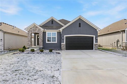 15449 W 173rd St, Olathe, KS, 66062 | Card Image