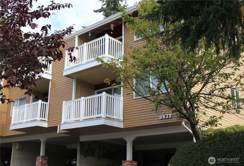 a-103-8632 164th Ave Ne, Redmond, WA, 98052-3654 | Card Image