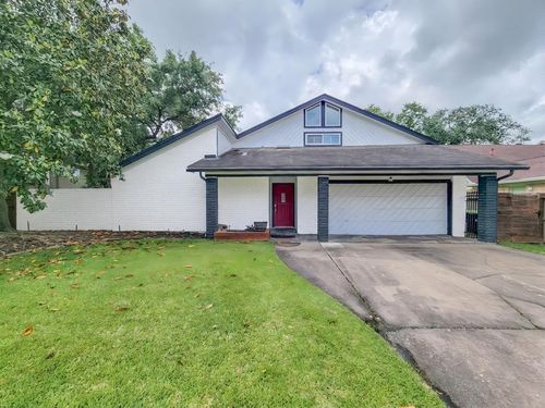 4026 Greenbriar Dr, Missouri City, TX, 77459-3713 | Card Image