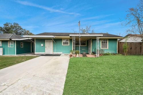 9701 Foredale St, Houston, TX, 77075-4018 | Card Image