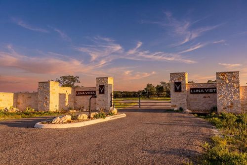 12-496 Kerrville Rd, Kerrville, TX, 78028-7644 | Card Image