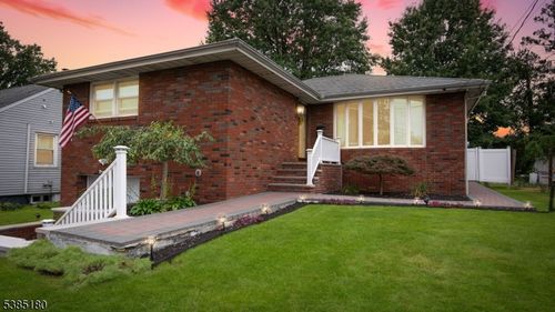 29 Cornell St, Avenel, NJ, 07001-1827 | Card Image