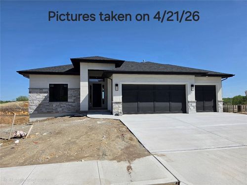 11271 S Sunray Dr, Olathe, KS, 66061 | Card Image