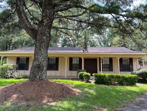 1712 Long Meadow Rd, Mobile, AL, 36609-7018 | Card Image