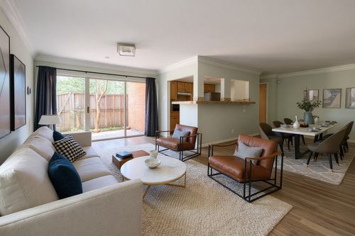 apt-b-570 Avenue J, Grand Prairie, TX, 75050-2500 | Card Image