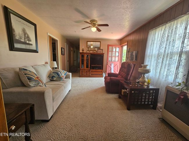 1106 Smyth Chapel Rd, House other with 3 bedrooms, 2 bathrooms and null parking in Pennington Gap VA | Image 14