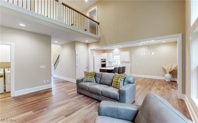 8074 Canyon Ridge, House other with 3 bedrooms, 2 bathrooms and null parking in Chagrin Falls OH | Image 3