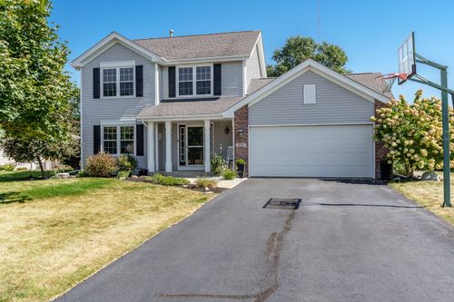 621 Bayfield Rd, Rockton, IL, 61072-3461 | Card Image