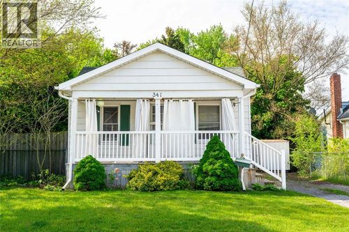341 Maxwell St, Sarnia, ON, N7T5E1 | Card Image