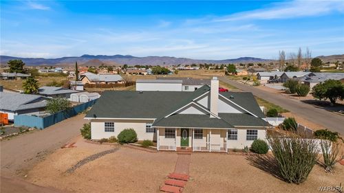 9809 N Medicine Point Dr, Kingman, AZ, 86401-9546 | Card Image