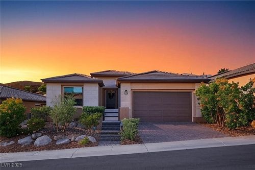 35 Cliffwater St, Henderson, NV, 89011 | Card Image
