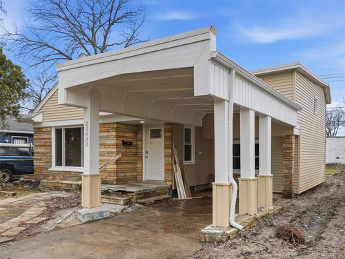 23433 Carlisle Avenue, Hazel Park, MI, 48030 | Card Image