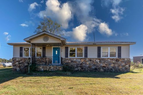 567 New Hope Rd, Hardy, AR, 72542-9588 | Card Image