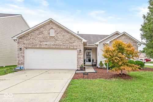 7406 Graymont Dr, Indianapolis, IN, 46221-9390 | Card Image