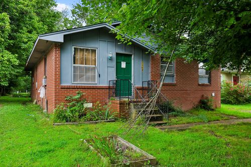1108 E Moore St, Tullahoma, TN, 37388-2664 | Card Image