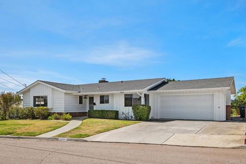 1643 Galway Pl, El Cajon, CA, 92020-2215 | Card Image