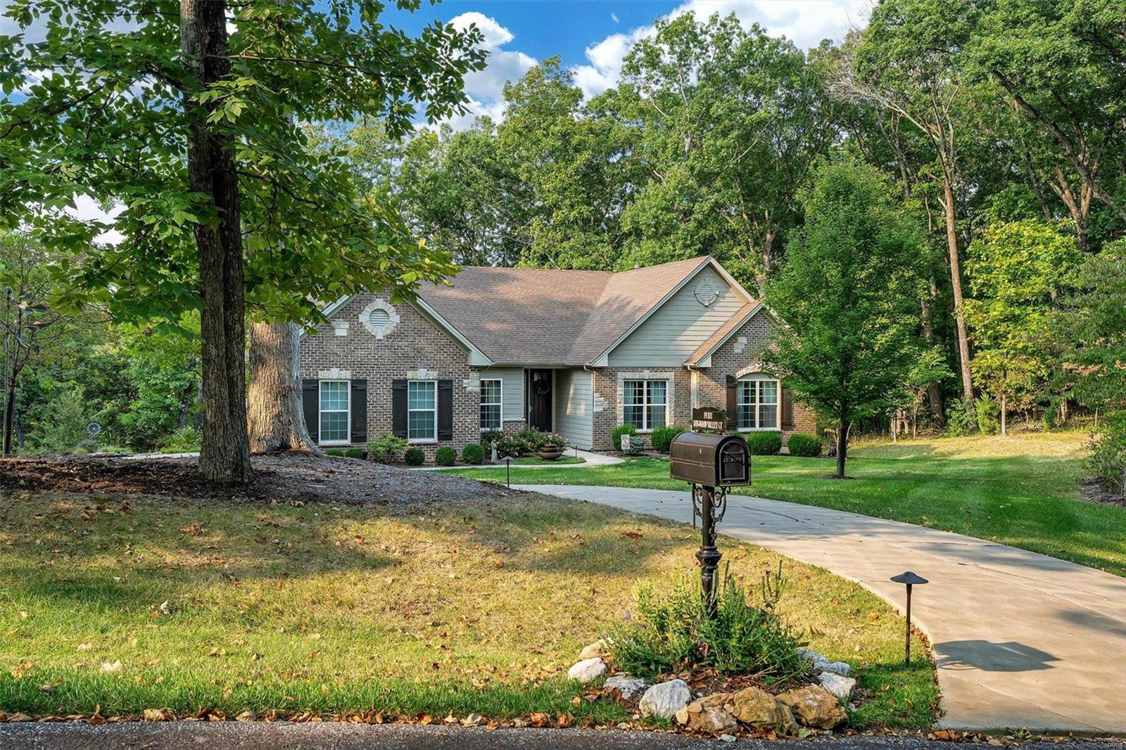 Dogwood Valley Ct, Wildwood, MO 63038