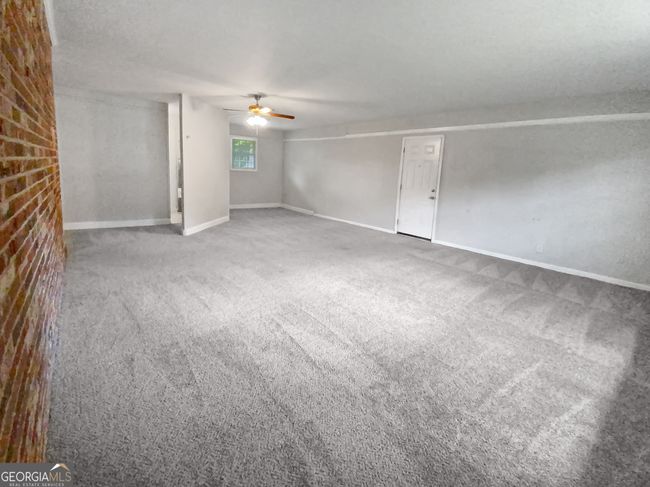 1046 Fox St Se, House other with 3 bedrooms, 2 bathrooms and 2 parking in Conyers GA | Image 13
