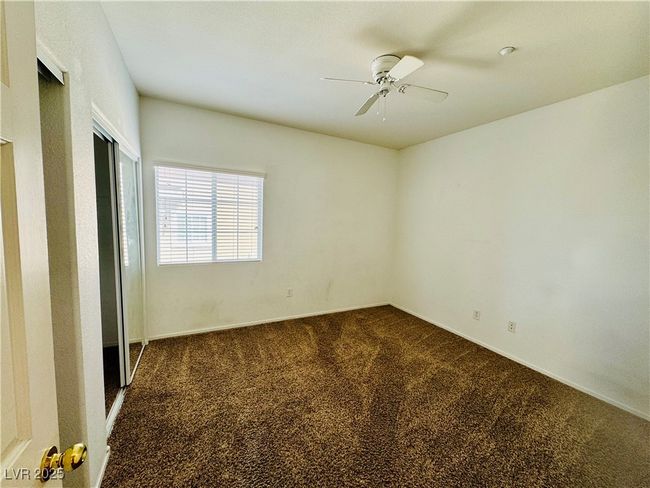 UNIT-1325 - 833 Aspen Peak Loop, Condo with 2 bedrooms, 2 bathrooms and null parking in Henderson NV | Image 20