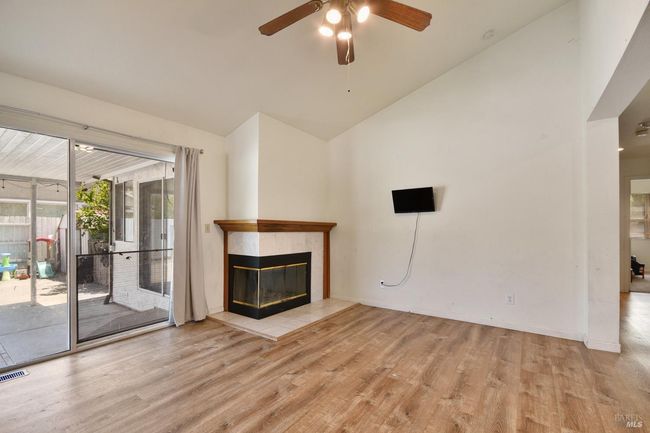 2928 Candleberry Way, House other with 4 bedrooms, 2 bathrooms and 3 parking in Fairfield CA | Image 15