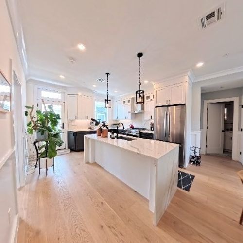 c-113 Beacon Street, Somerville, MA, 02143 | Card Image