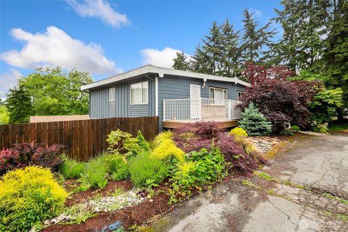 2320 Ravenna St, Everett, WA, 98203-4172 | Card Image