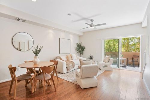 115-2330 1st Ave, San Diego, CA, 92101 | Card Image