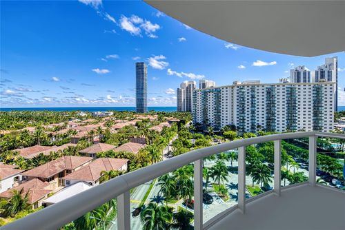 apt-1026-19380 Collins Ave, Sunny Isles Beach, FL, 33160-2266 | Card Image