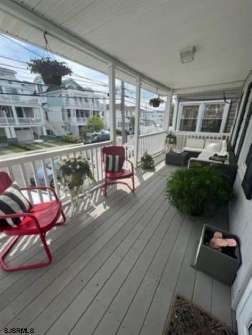 16 N Jefferson Ave, MARGATE CITY, NJ, 08402-1018 | Card Image