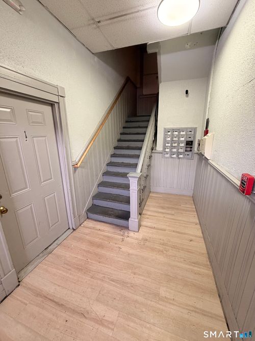 1-197 S Leonard Street, Waterbury, CT, 06708 | Card Image