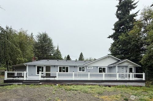 1903 Shaw Rd, Puyallup, WA, 98372-7447 | Card Image