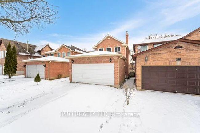BSMNT - 71 Daniels Cres, House other with 2 bedrooms, 1 bathrooms and 2 parking in Ajax ON | Image 4