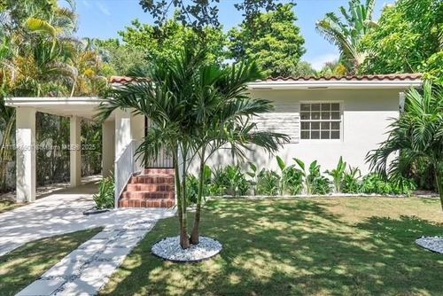 4725 Ne Miami Ct, Miami, FL, 33137-3119 | Card Image