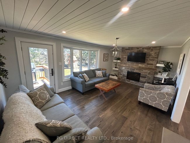 7799 Eighth Line, House other with 4 bedrooms, 2 bathrooms and 6 parking in Drayton ON | Image 6