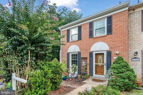 1947 Mayflower Dr, WOODBRIDGE, VA, 22192-2314 | Card Image