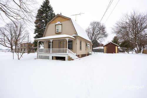 49 N 2nd Street Nw, Kent City, MI, 49330 | Card Image