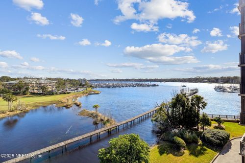 501-4401 Lakeside Dr, JACKSONVILLE, FL, 32210-3380 | Card Image